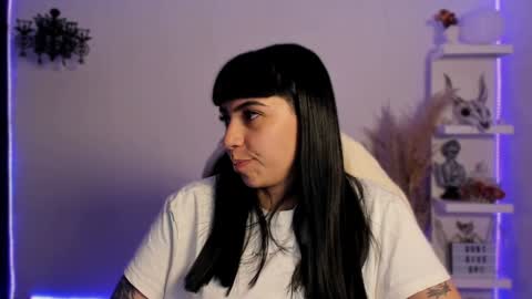 Snapshot of saraadesire chatting on December 30, 12:11 am Sara online show from December 30, 12:11 am
