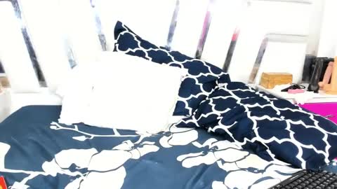 Sara online show from March 12, 2:41 am