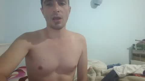 Snapshot of saraclit chatting on January 7, 1:06 am pass kika online show from January 7, 1:06 am
