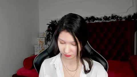 SaraDenars online show from December 16, 5:36 am