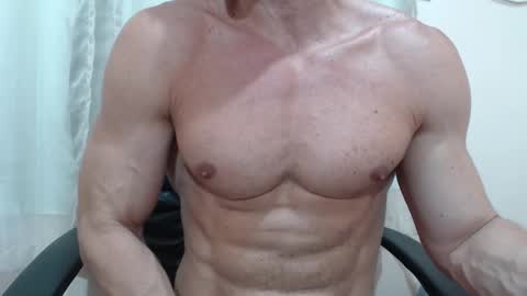 saradorj92 online show from October 28, 5:03 pm