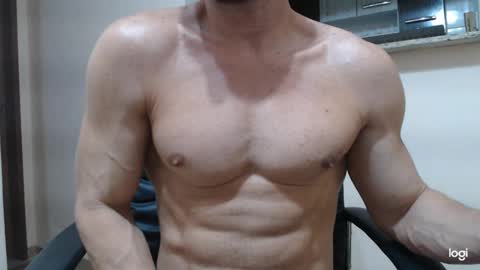 saradorj92 online show from December 11, 5:53 am