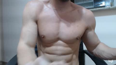 saradorj92 online show from December 6, 11:19 pm