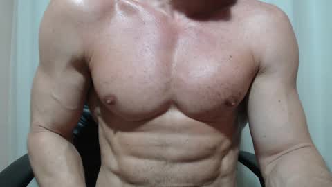 saradorj92 online show from March 29, 1:18 am