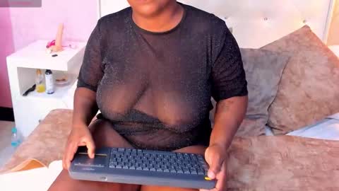 saradunss online show from October 12, 2:53 pm