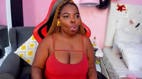 saradunss online show from October 23, 8:42 pm