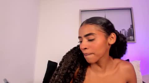 sarah_ashbourne online show from November 6, 1:47 pm