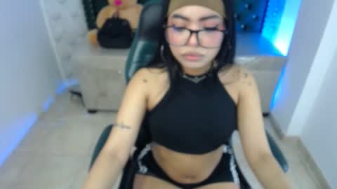 Sara online show from October 7, 2:07 am