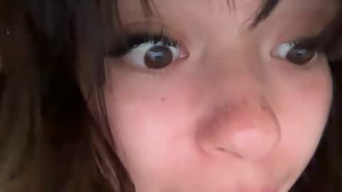 Sarah Heart Aus online show from January 17, 1:56 pm