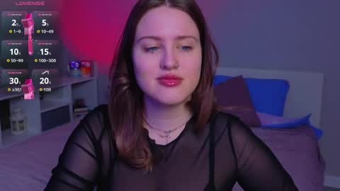 Sarah online show from April 10, 11:20 pm