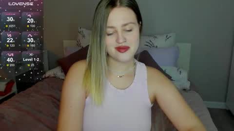 Sarah online show from October 8, 12:51 am