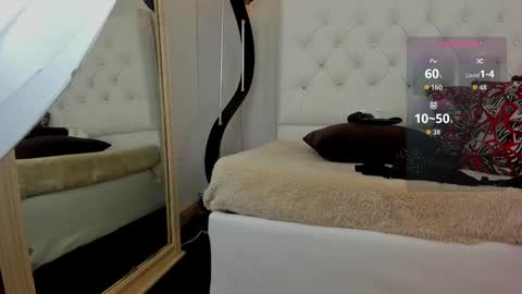 sarah_temptation online show from December 15, 9:44 pm