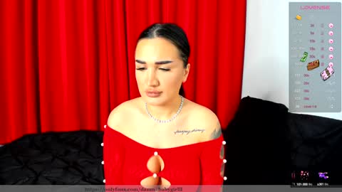 Snapshot of sarahadams chatting on December 2, 6:05 pm Sara ONLY ACCOUNT onlyfans damn babygirlll online show from December 2, 6:05 pm