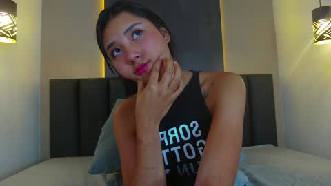 Sarah Evans online show from January 17, 6:23 pm