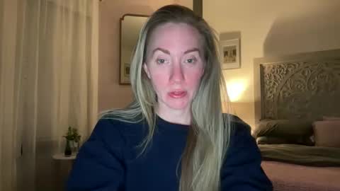 Sarah online show from May 11, 5:47 am