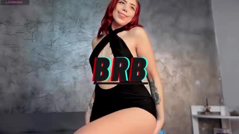 sarahgrant_ online show from October 16, 2:55 am