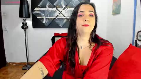  SARAHJEY     online show from March 6, 9:53 pm