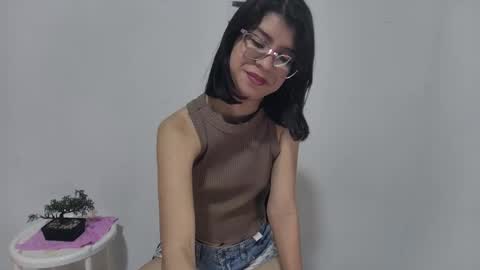 Sarah  online show from October 21, 7:17 pm