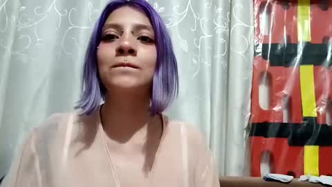 Snapshot of sarai_petite_ chatting on January 30, 6:56 am SARAI online show from January 30, 6:56 am