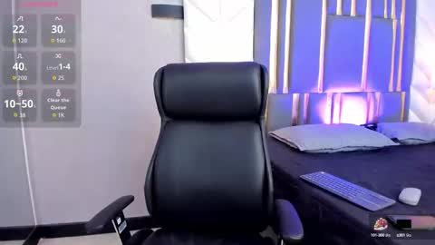 Snapshot of sarajonness_ chatting on September 16, 3:04 pm Sara Jonnes online show from September 16, 3:04 pm