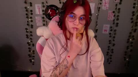 Sara online show from November 28, 12:23 pm