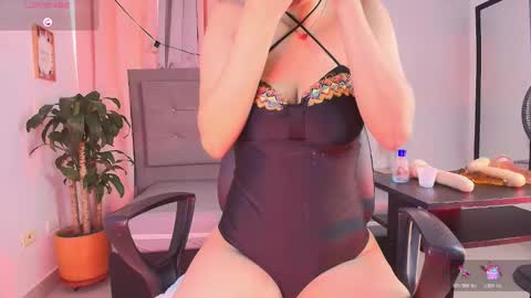 SARA online show from November 7, 1:02 pm