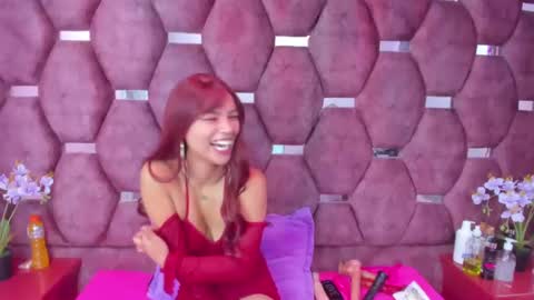Snapshot of saraloveee_ chatting on February 26, 3:03 am Sarita online show from February 26, 3:03 am