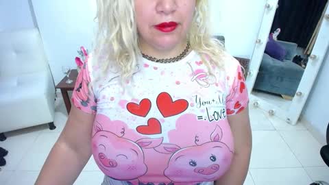 Saraloves online show from September 10, 10:16 am