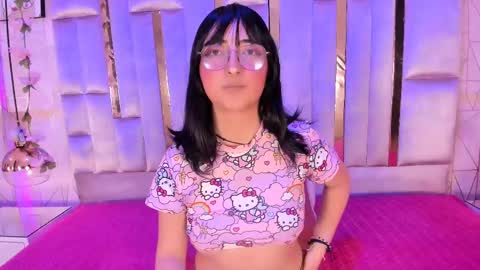 sara  online show from February 18, 5:31 am