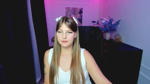 Snapshot of saramayere chatting on September 15, 8:54 pm saramayere online show from September 15, 8:54 pm