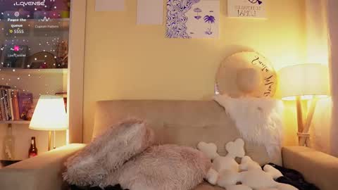 Sara online show from November 7, 12:14 am