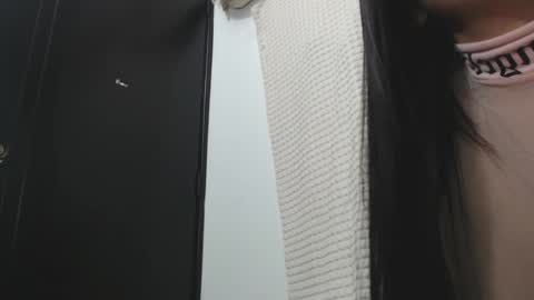 sararosee69 online show from September 10, 10:38 am