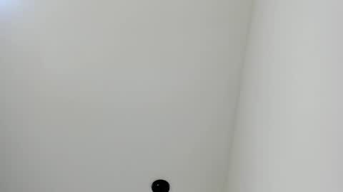   online show from March 6, 11:36 am