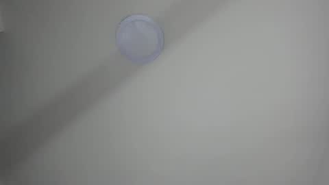   online show from March 11, 11:33 am