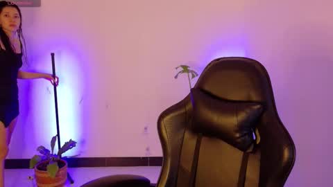 Sara online show from March 16, 12:31 pm