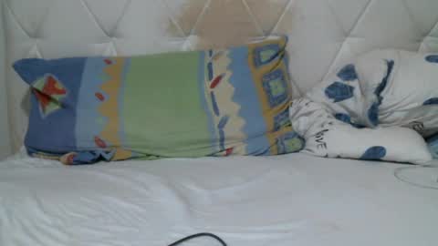 sarasexx33 online show from July 28, 2:42 am