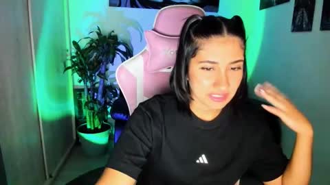 saratukkerr online show from November 7, 6:16 am