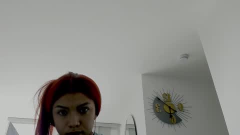 Saray  online show from October 20, 8:14 pm