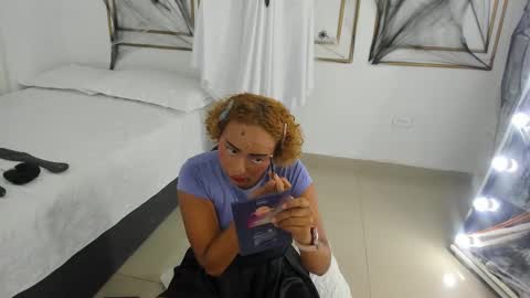 Saray Mardez online show from October 15, 12:50 pm