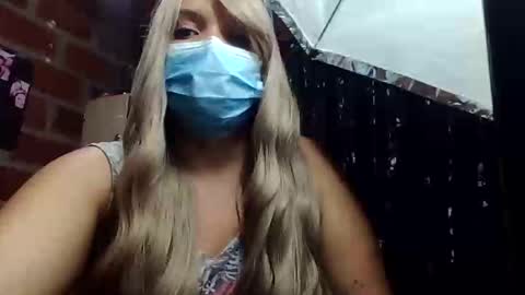 saray_mixx online show from October 28, 4:46 am