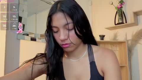  Saray  Say hi in the chat online show from October 23, 1:12 pm