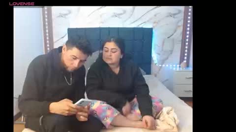 sarayandre online show from September 19, 5:22 am
