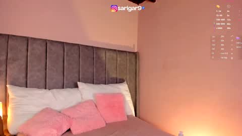 Sara Garcia online show from October 10, 5:57 am