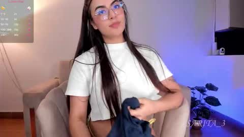 Snapshot of sarita_3 chatting on September 11, 1:40 am Sarita Lozano online show from September 11, 1:40 am