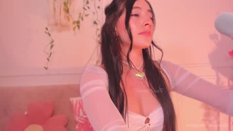 Sara  online show from February 22, 6:50 am