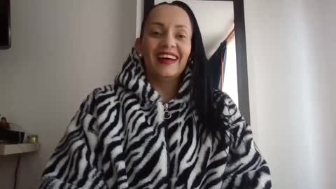 Snapshot of sarita_start chatting on September 11, 9:27 pm sarita_start online show from September 11, 9:27 pm