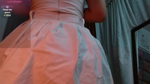 Snapshot of sarra_restrepooo chatting on February 19, 10:45 am sara online show from February 19, 10:45 am