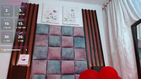 Snapshot of sarra_restrepooo chatting on February 15, 11:17 am sara online show from February 15, 11:17 am
