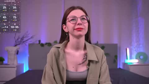 sarralane online show from December 12, 12:22 pm