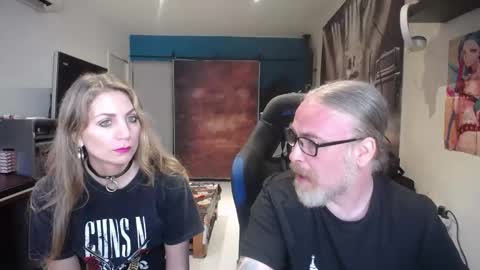 Giselle and Jay online show from October 7, 7:48 am